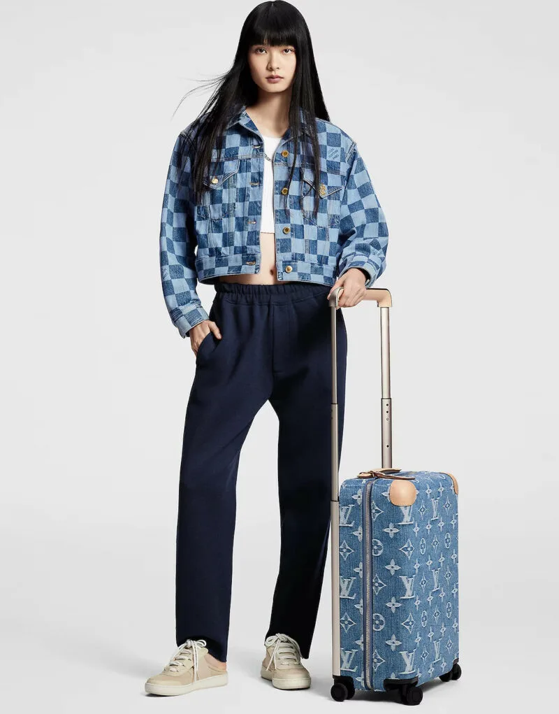 Alternative view of Louis Vuitton Horizon 55 Suitcase Bag Blue /