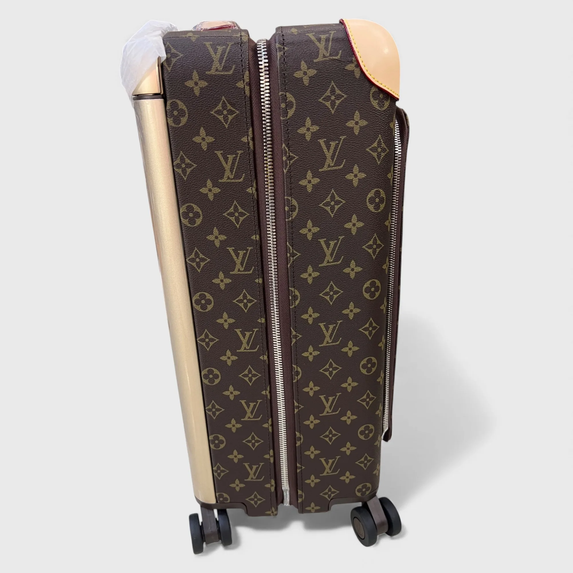 Louis Vuitton Horizon Business Suitcase / Brown Champagne Hardware - Image 5