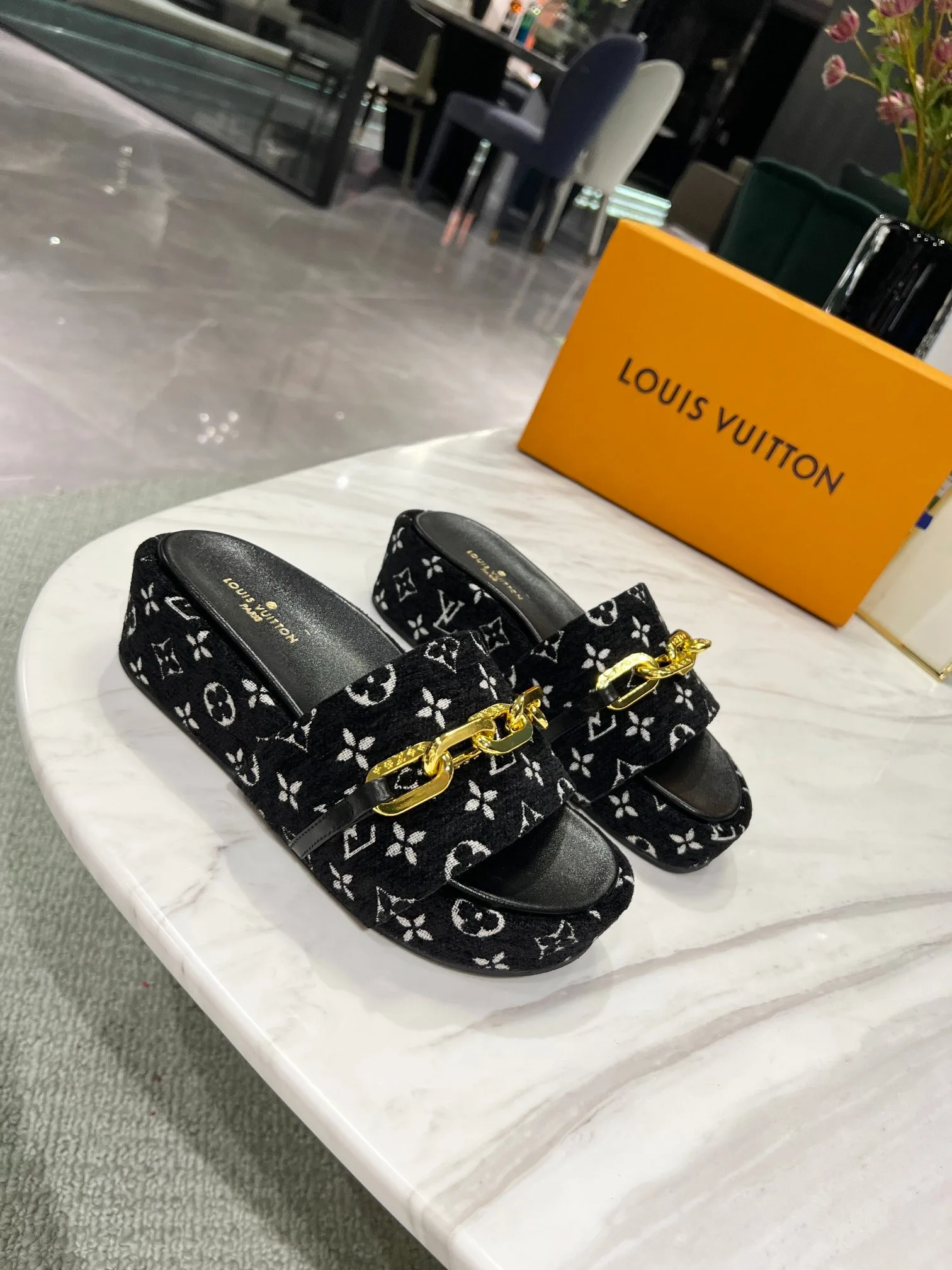 Louis Vuitton Jumbo