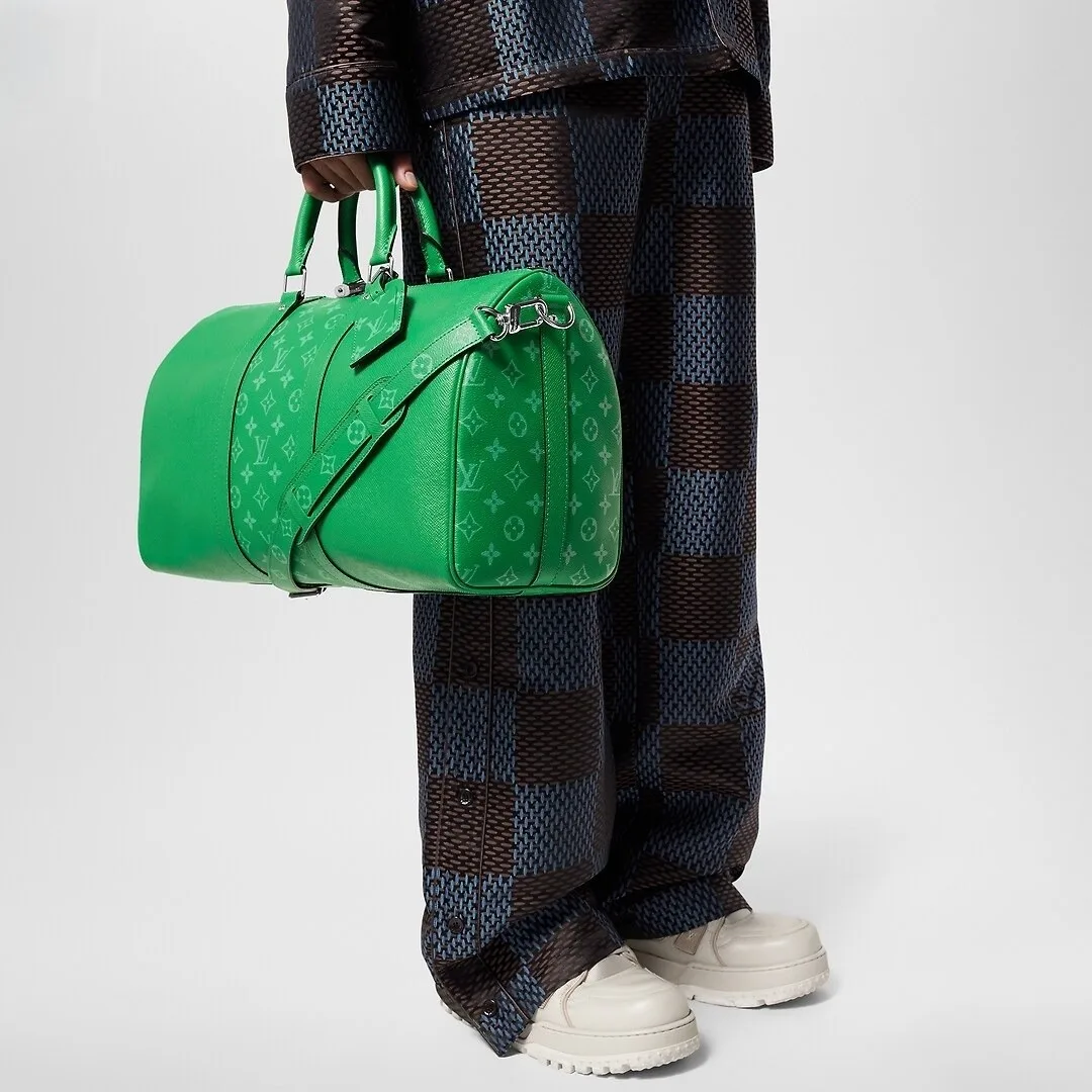 Louis Vuitton Keepall Bandouliere 45 Travel Bag / Green Silver Hardware - Image 3