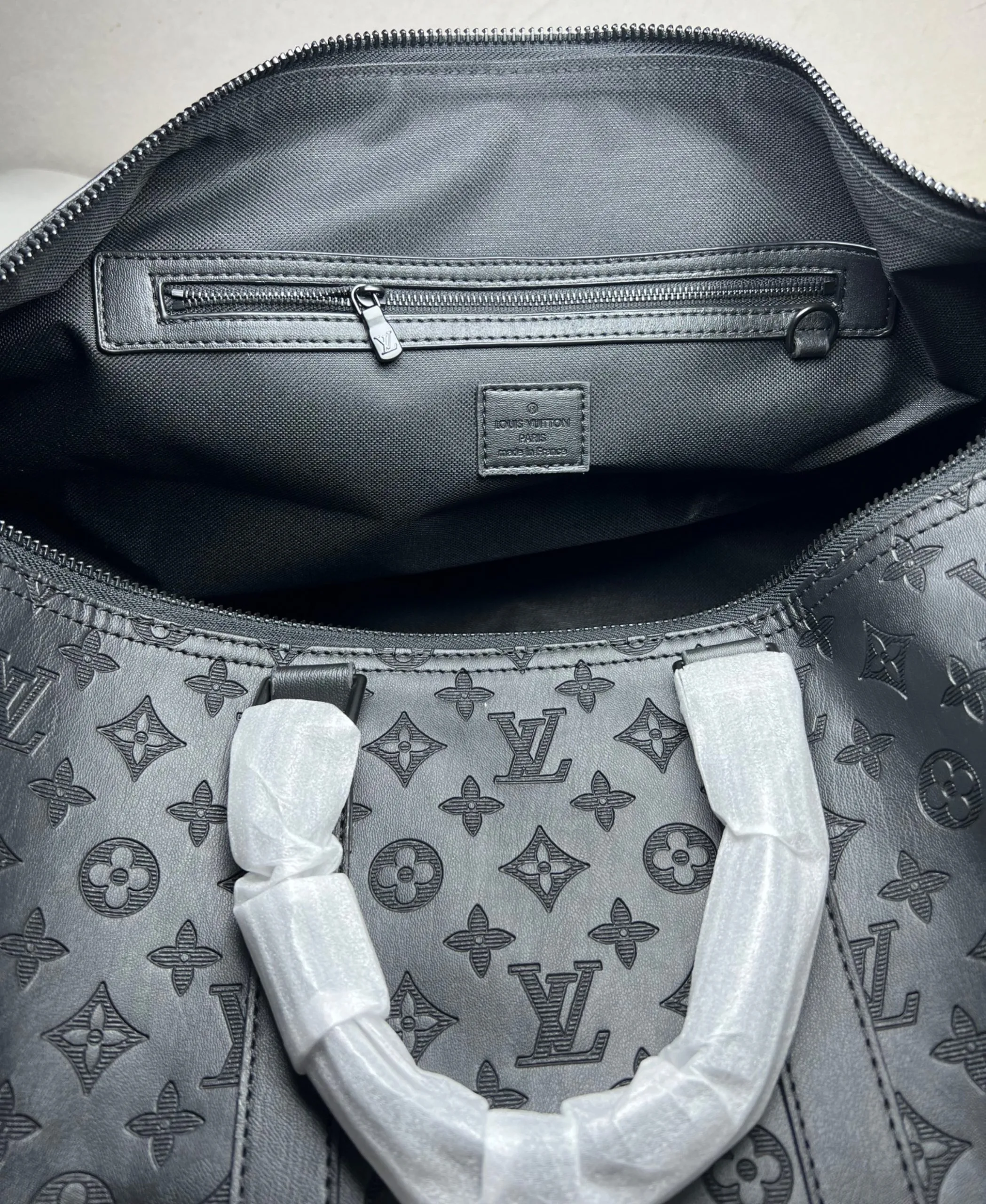 Louis Vuitton Keepall Bandouliere 50 Travel Bag / Black Matte Black Hardware - Image 7