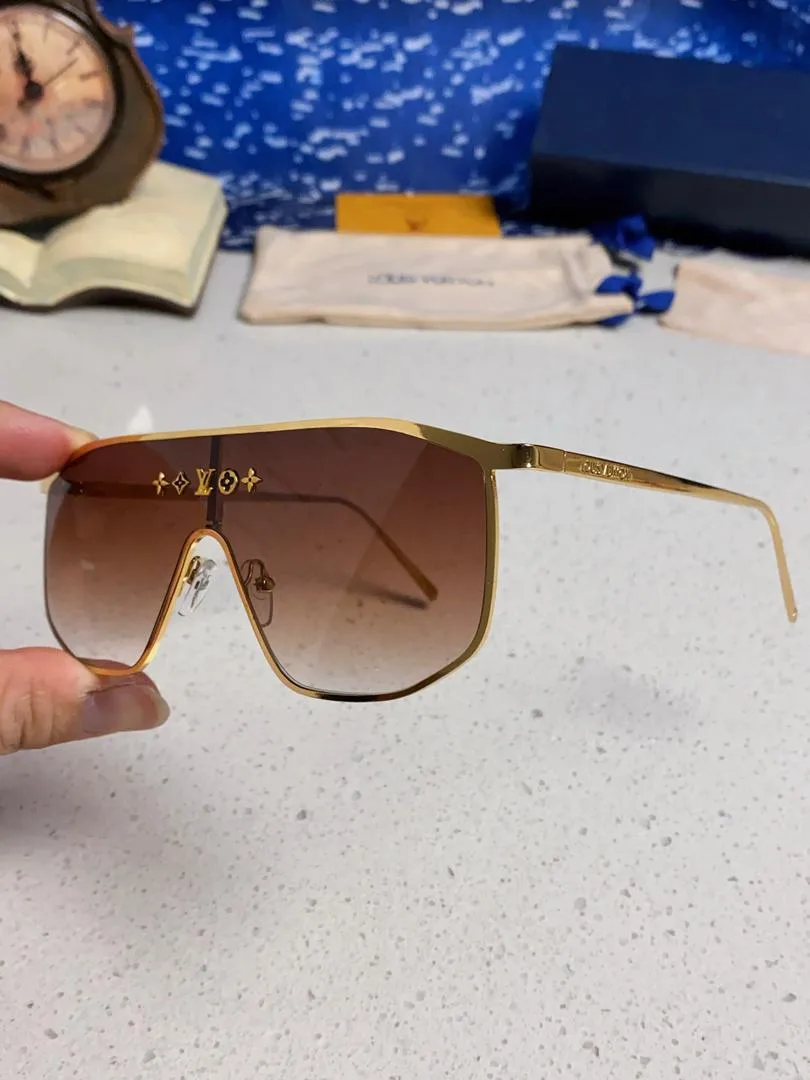 Louis Vuitton LV Golden Mask Sunglasses Brown - Image 6