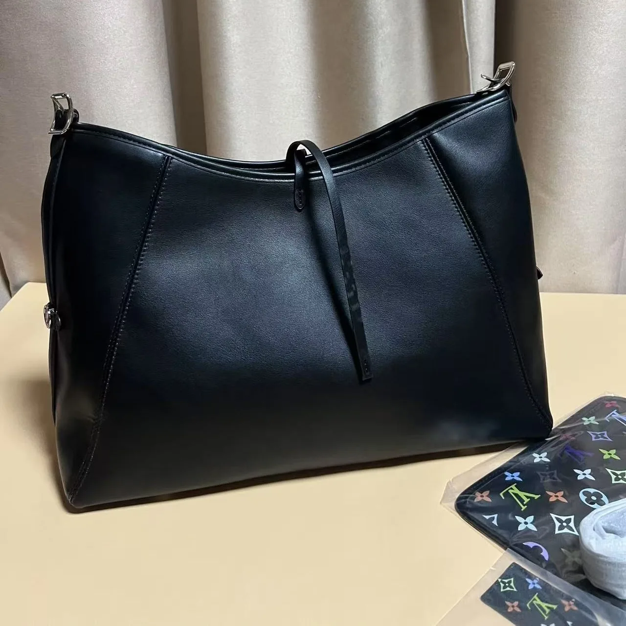 Louis Vuitton LV x TM CarryAll Vibe MM Shoulder Bag / Black Silver Hardware - Image 4