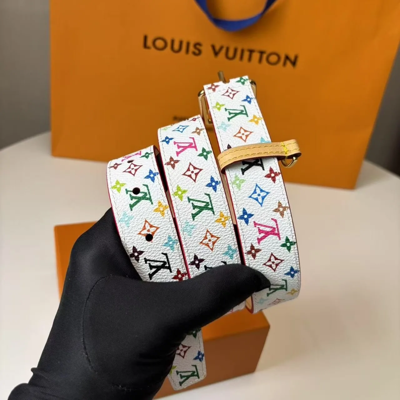 Louis Vuitton LV x TM LV D-Ring Belt Blanc - Image 4
