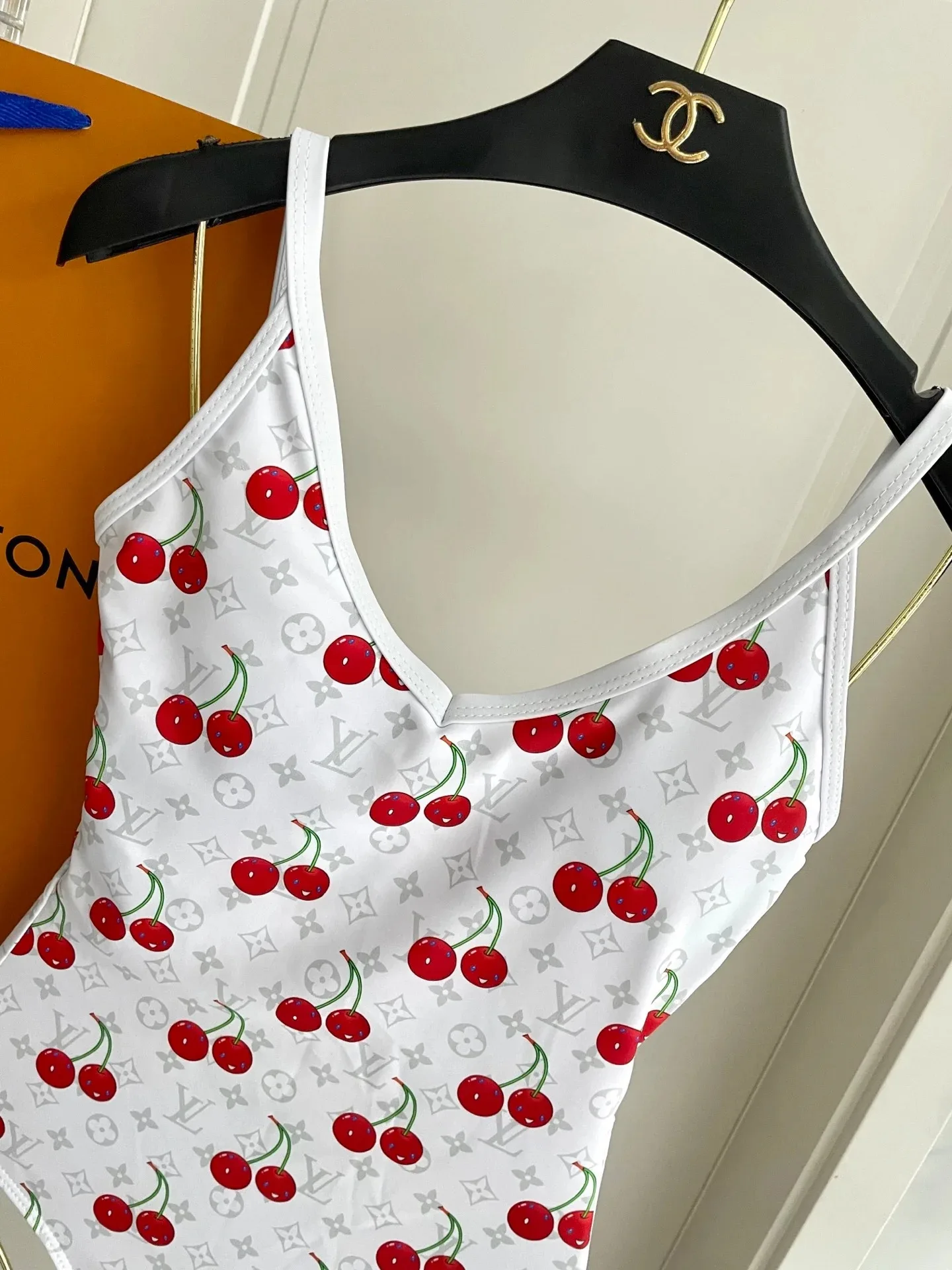 Louis Vuitton LV x TM Cherry One-Piece Swimsuit White Monogram Cerises 1AHIBU - Image 5