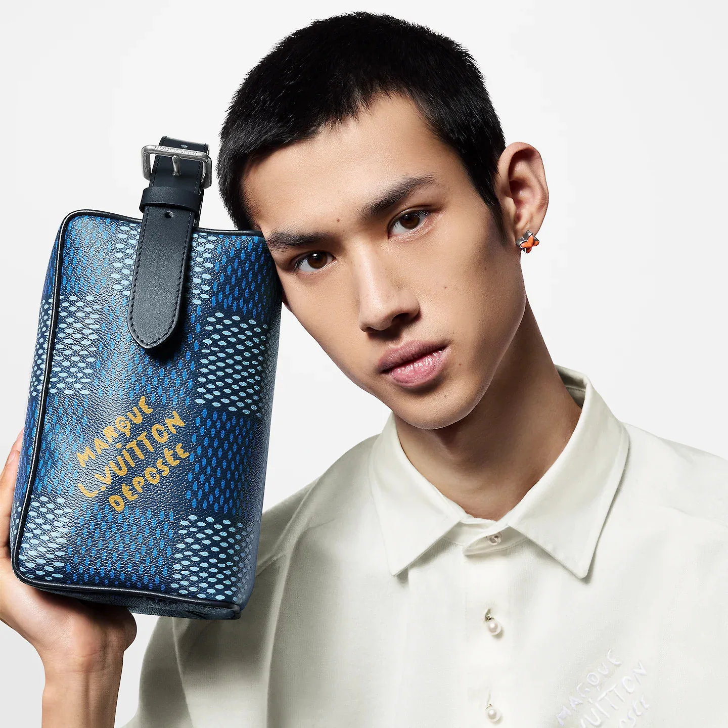 Alternative view of Louis Vuitton Locker Dopp Kit Blue 9.1 Inches/