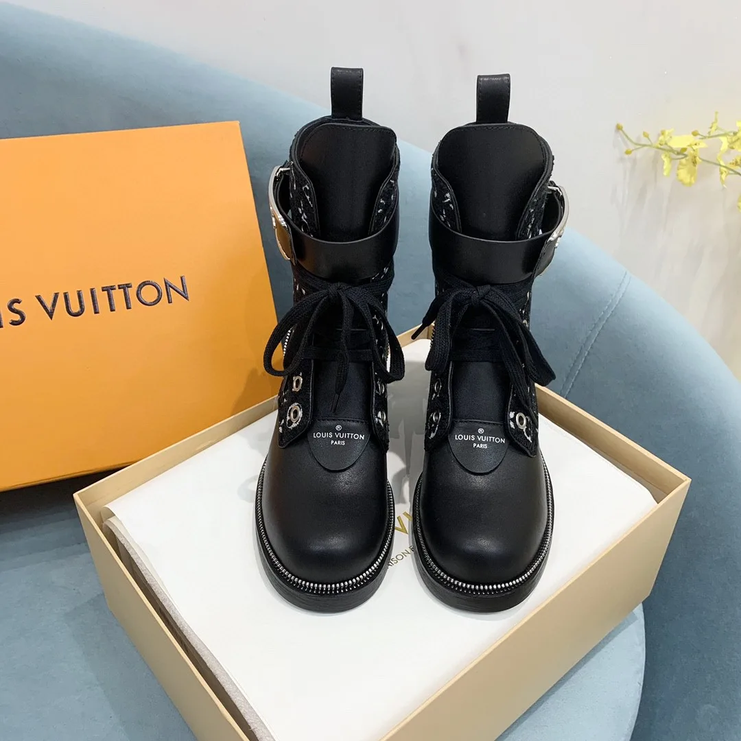Alternative view of Louis Vuitton Metropolis Flat Ranger Boots Black