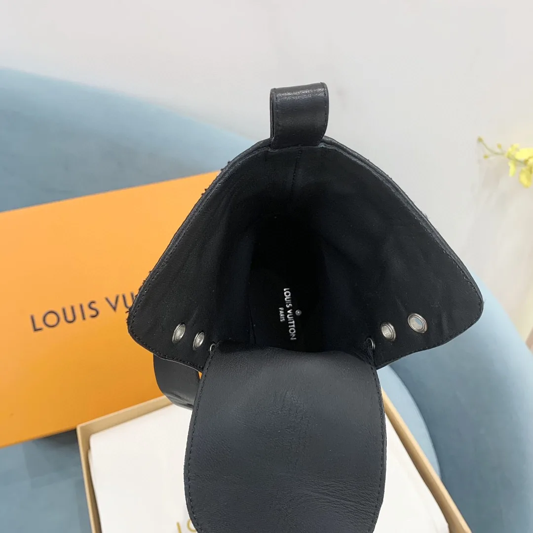 Louis Vuitton Metropolis Flat Ranger Boots Black - Image 8