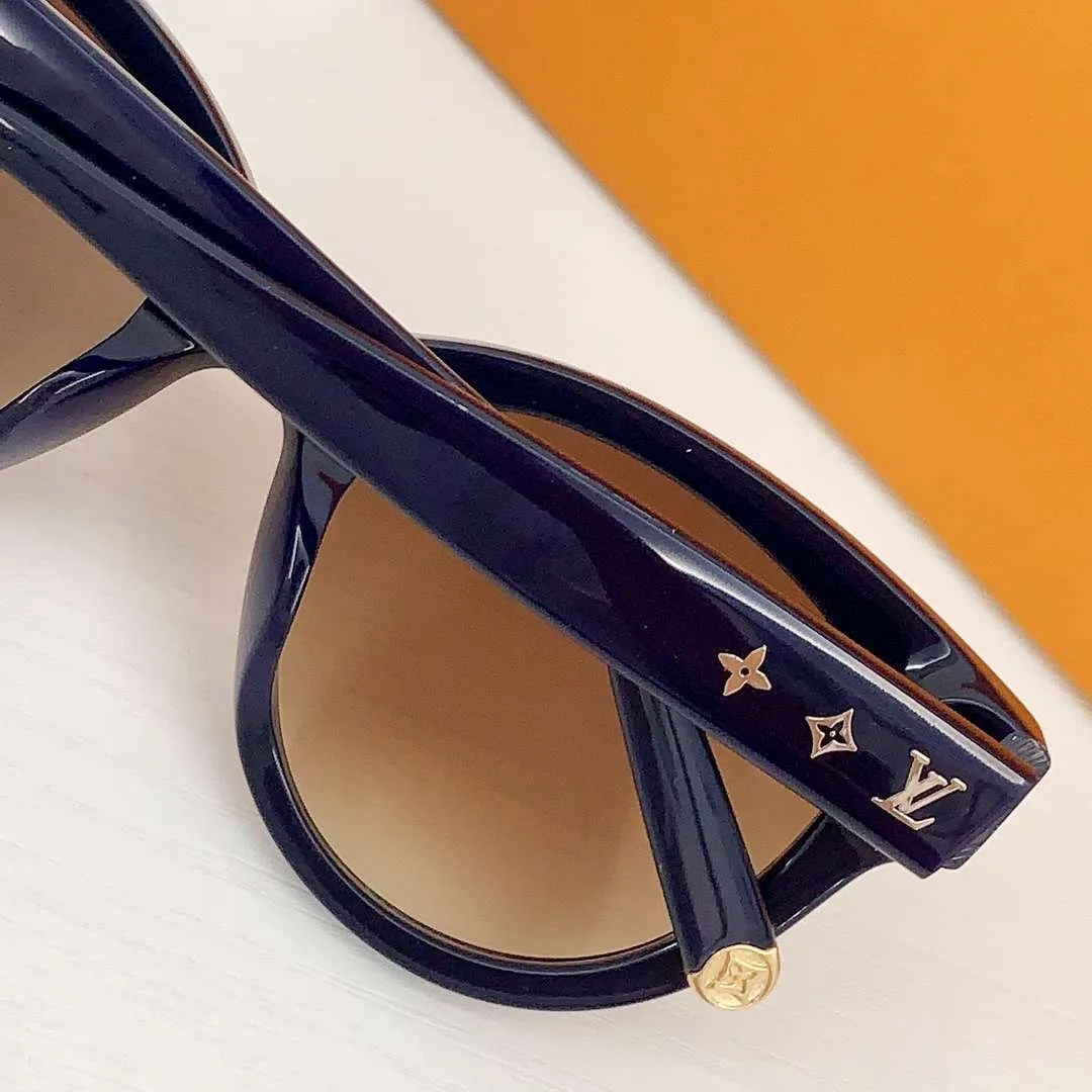 Alternative view of Louis Vuitton Monogram Round Sunglasses Black