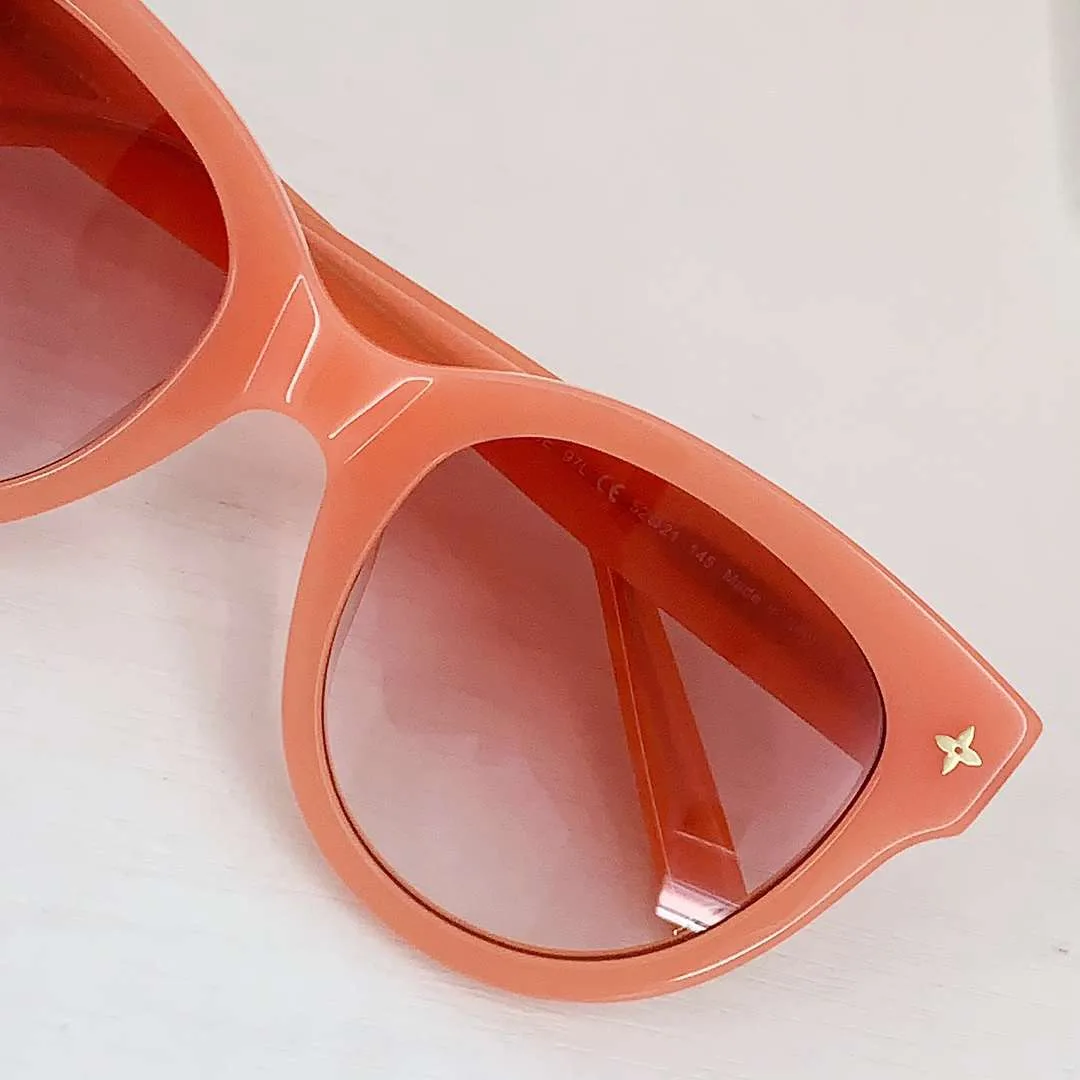 Louis Vuitton Monogram Round Sunglasses Orange - Image 4