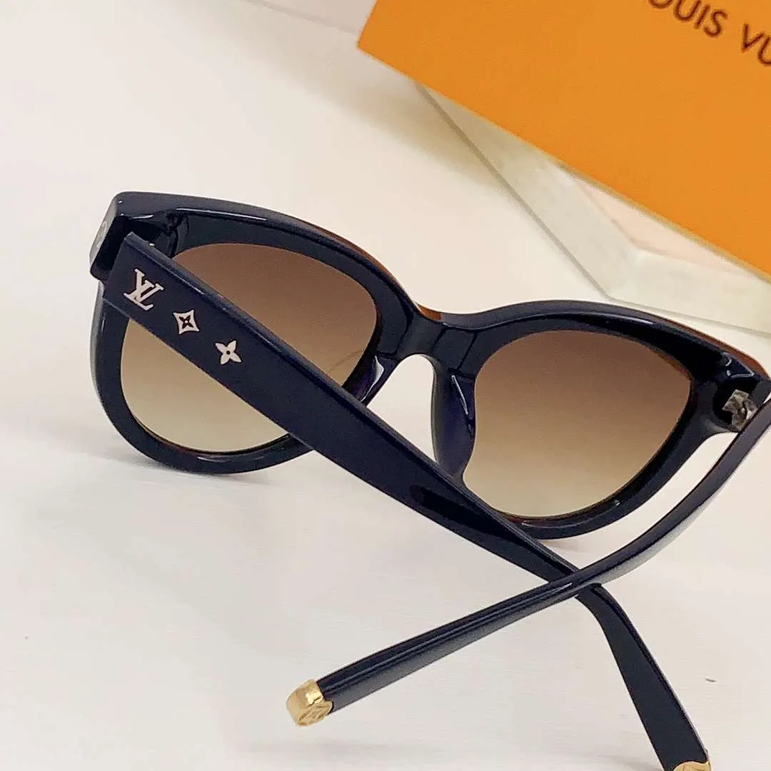 Louis Vuitton Monogram Round Sunglasses Black - Image 3