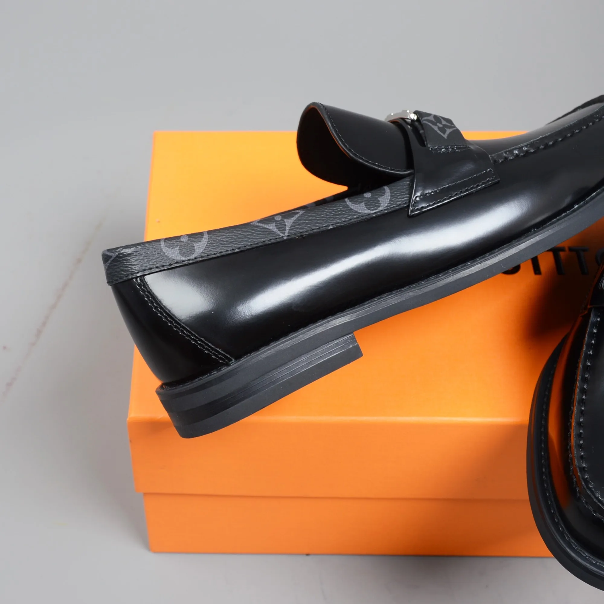Louis Vuitton Monte Carlo Mocassin Monogram Canvas Black - Image 6