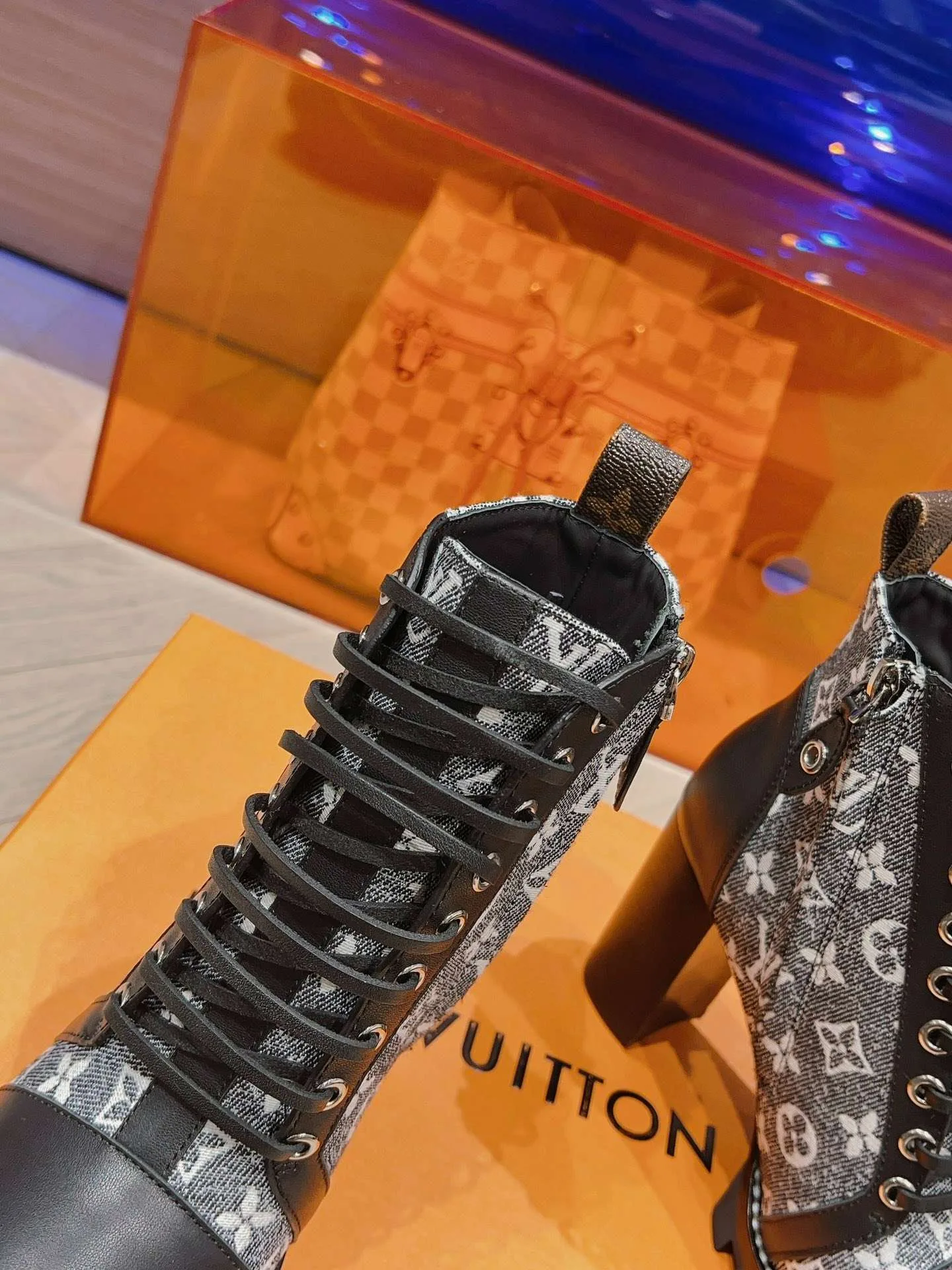 Louis Vuitton Moonlight Ankle Boots Black - Image 8