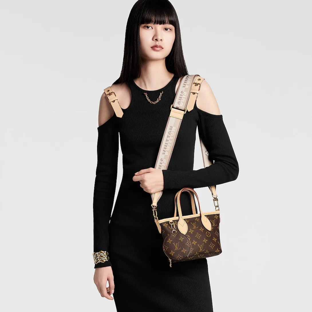 Alternative view of Louis Vuitton Neverfull BB Tote Bag / Beige Gold Hardware