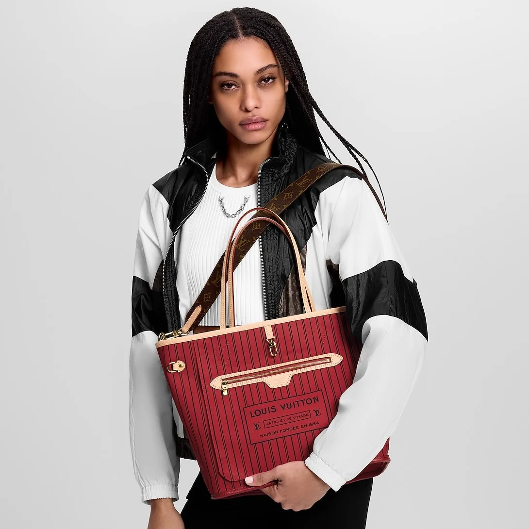 Alternative view of Louis Vuitton Neverfull Bandouliere Inside Out MM Tote Bag Rouge Sari Gold Hardware Textile