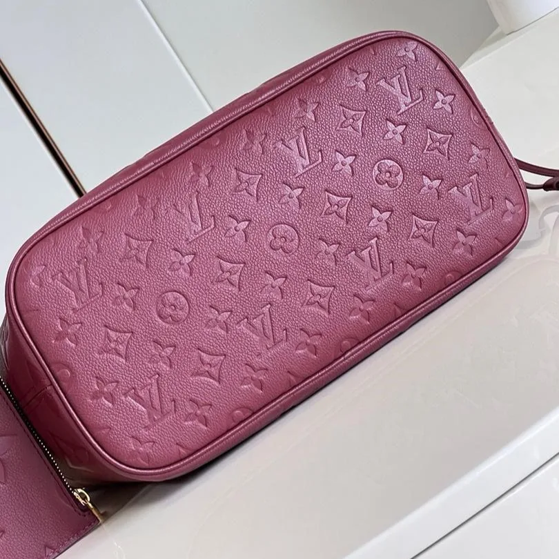 Louis Vuitton Neverfull MM Tote Bag / Wine Gold Hardware - Image 8