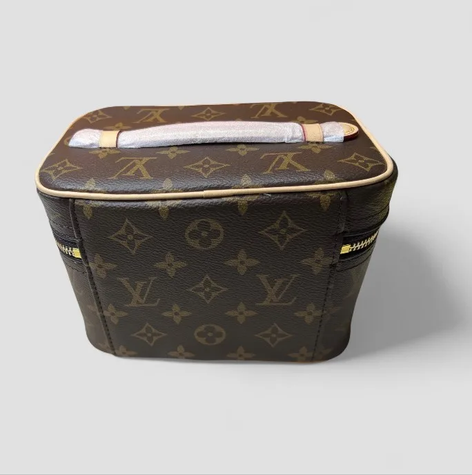Louis Vuitton Nice Mini Vanity Case / Brown Monogram Gold Hardware - Image 4