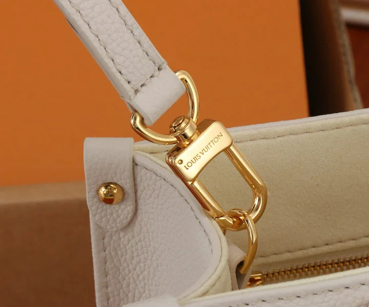 Alternative view of Louis Vuitton OnTheGo PM Tote Bag / Cream Gold Hardware