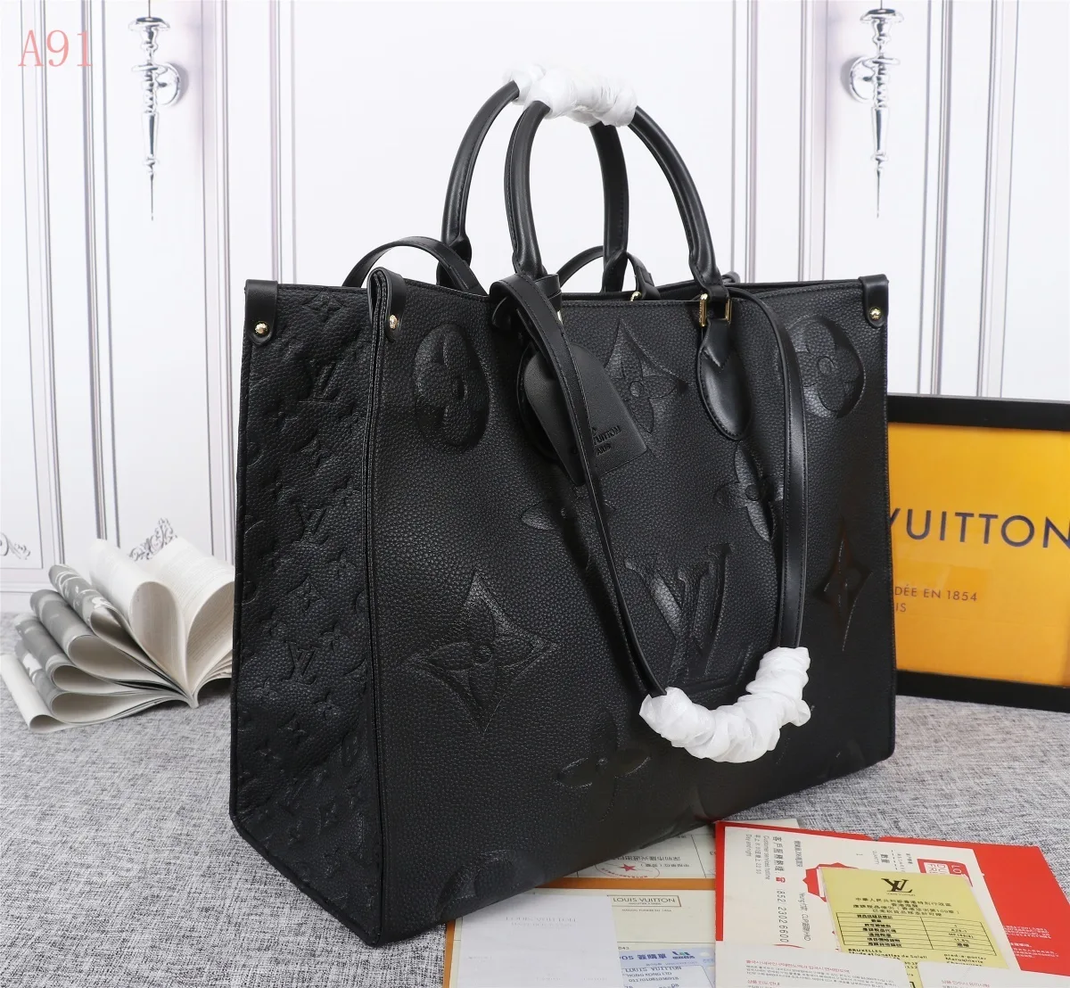 Louis Vuitton Onthego MM Tote Bag / Monogram Empreinte Black Gold Hardware - Image 6