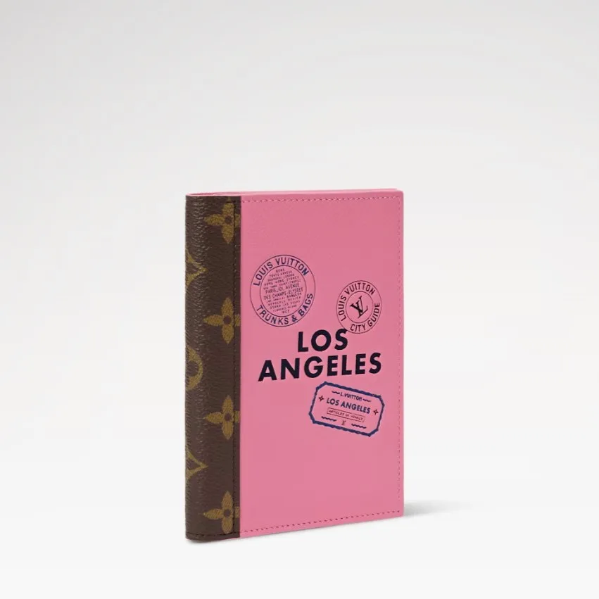 Alternative view of Louis Vuitton Passport Cover / Pink