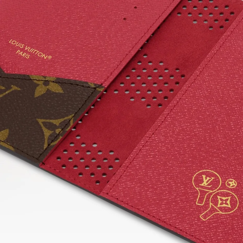 Louis Vuitton Passport Cover / Red Monogram - Image 5