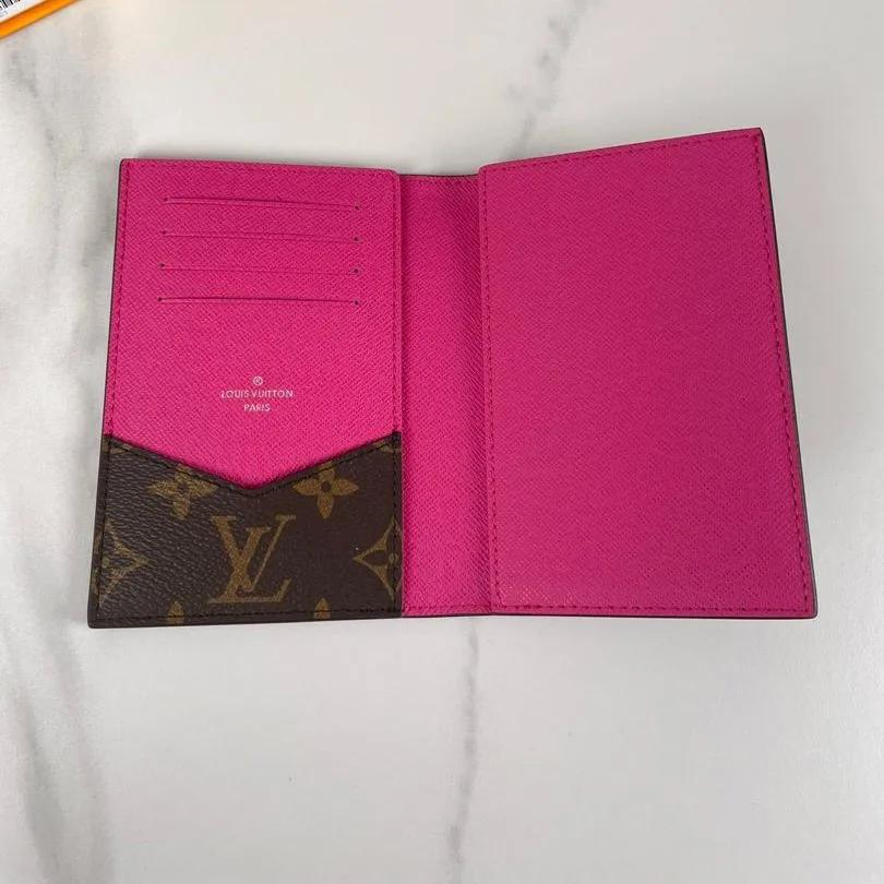 Louis Vuitton Passport Cover Wallet Pink / - Image 4