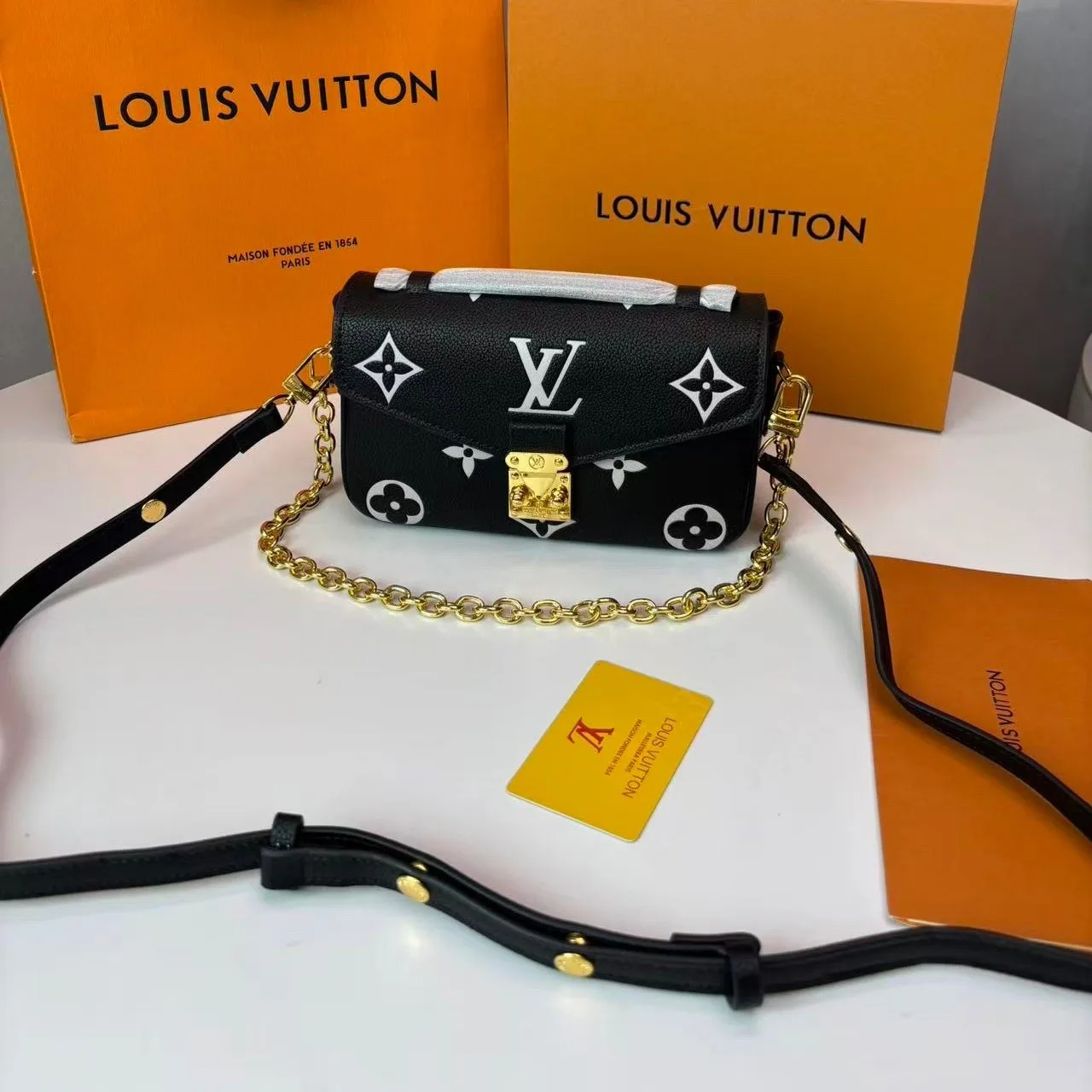 Louis Vuitton Pochette Metis East West Shoulder Bag / Black / Beige Gold Hardware - Image 4