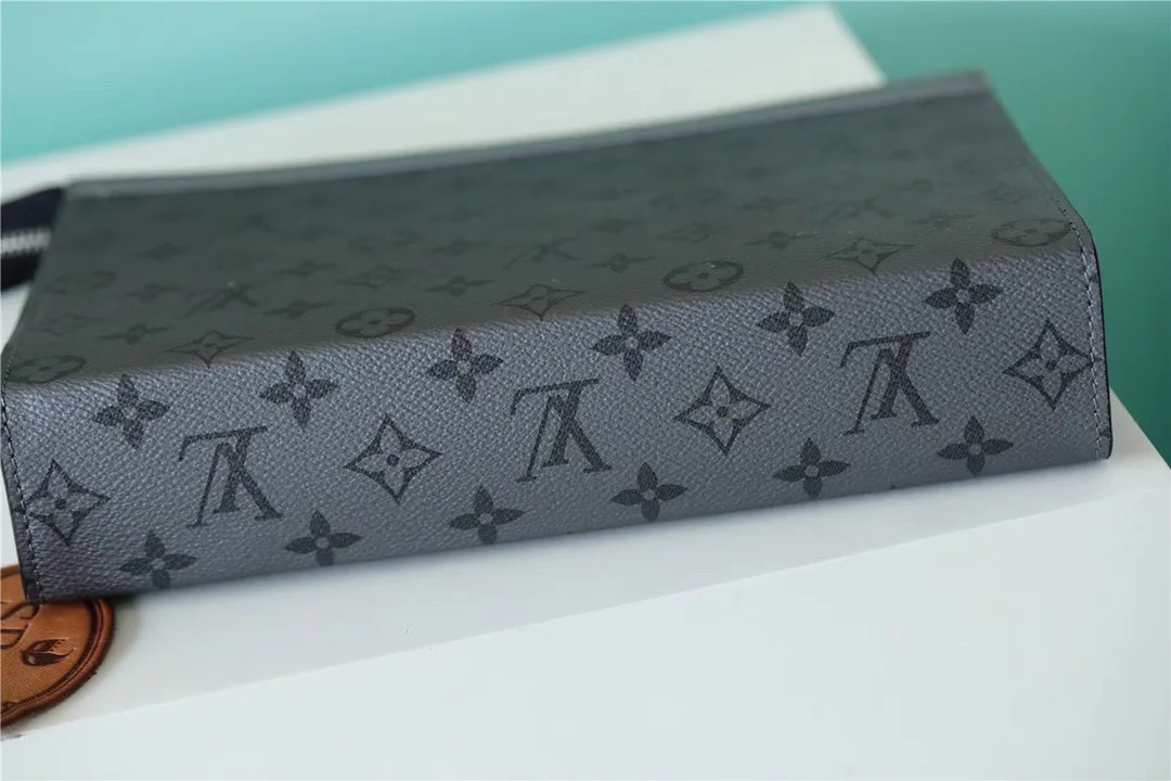 Louis Vuitton Pochette Voyage MM Pouch / Gunmetal Gray Silver Hardware - Image 8