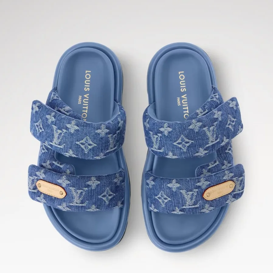 Louis Vuitton Pool Pillow Comfort Mules Blue Denim 1AJN80 - Image 4