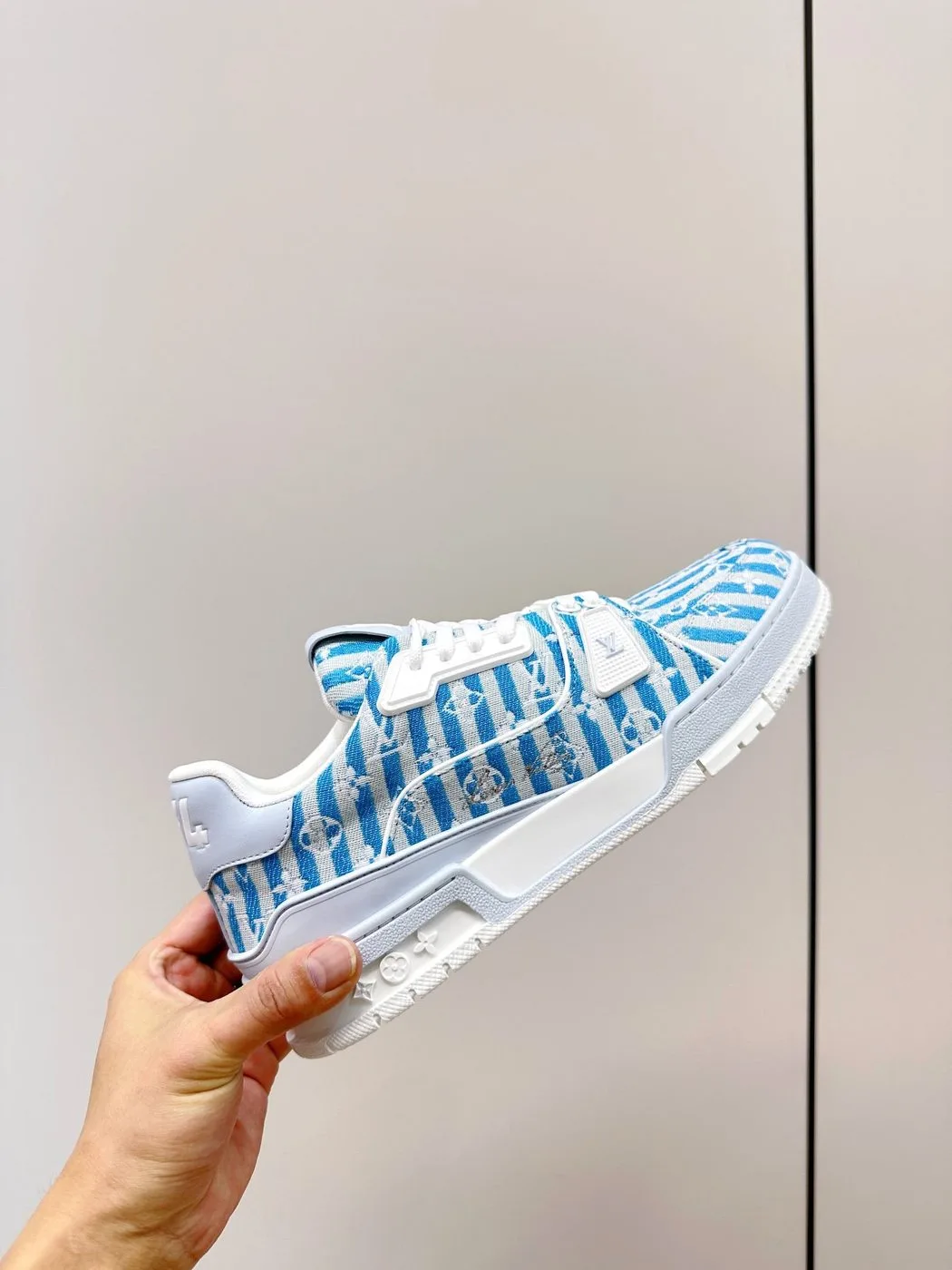 Alternative view of Louis Vuitton Retro Basketball Sneakers Blue