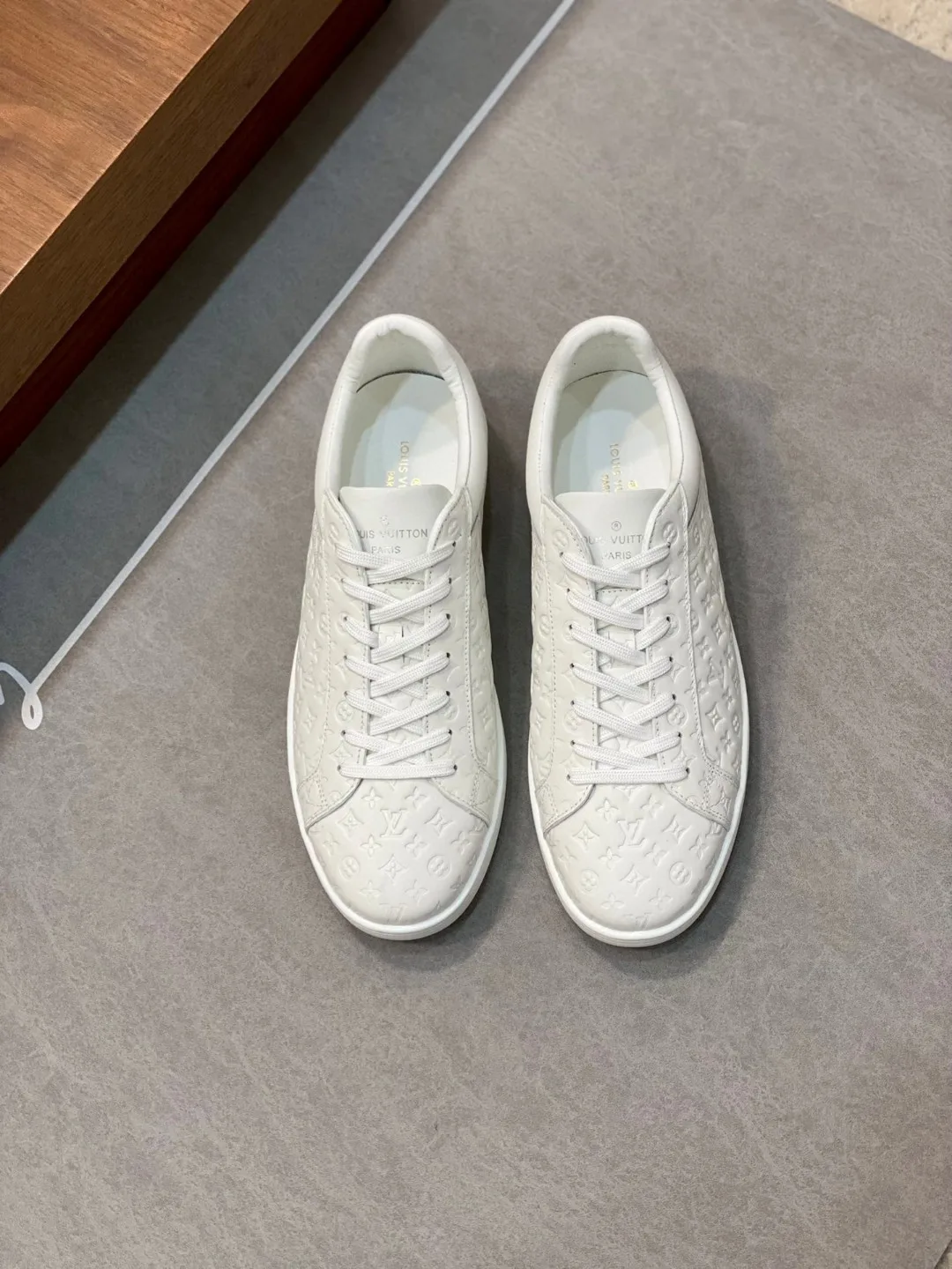 Alternative view of Louis Vuitton Rivoli Sneaker White 1AARI6