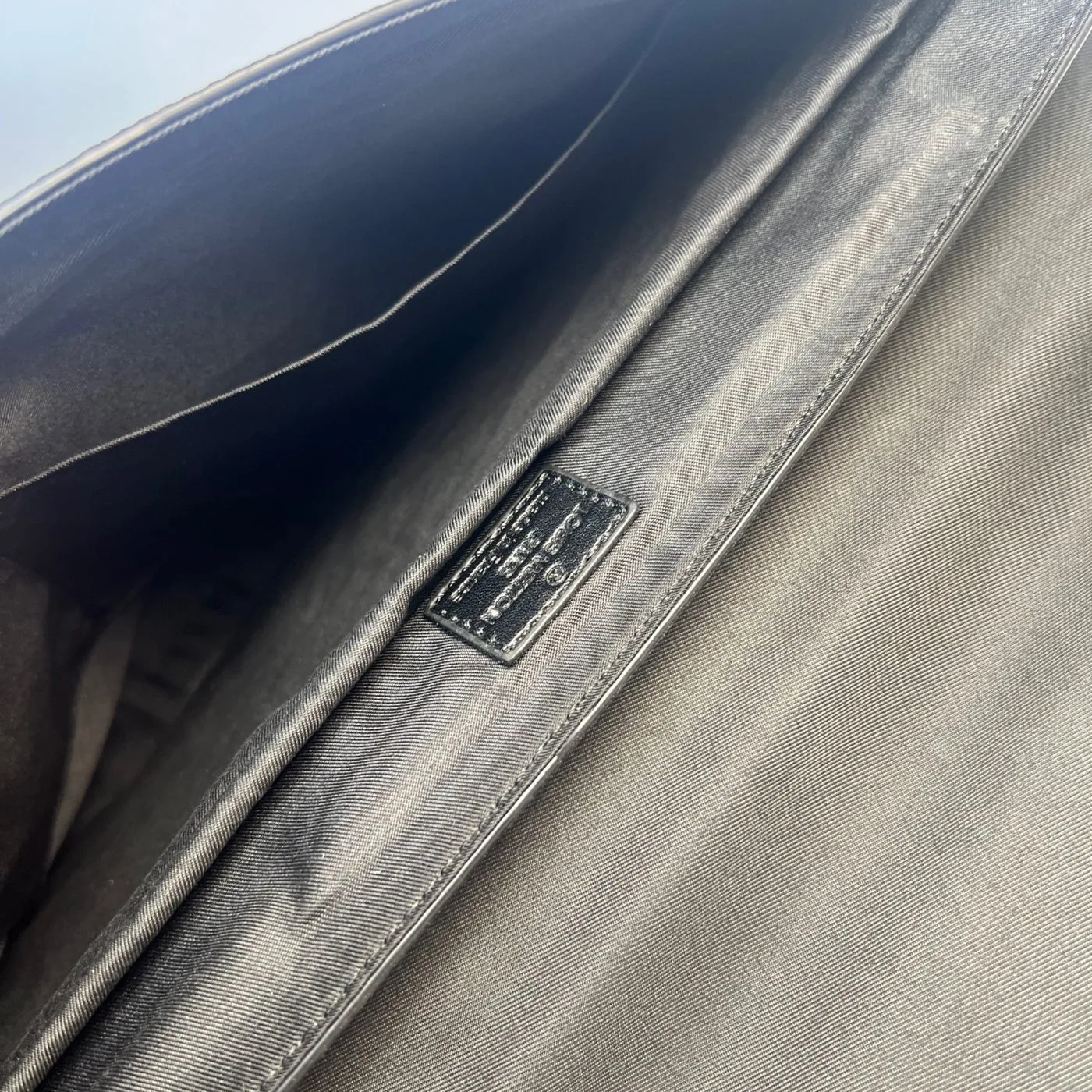Louis Vuitton S-Lock Briefcase Monogram Eclipse Black - Image 4