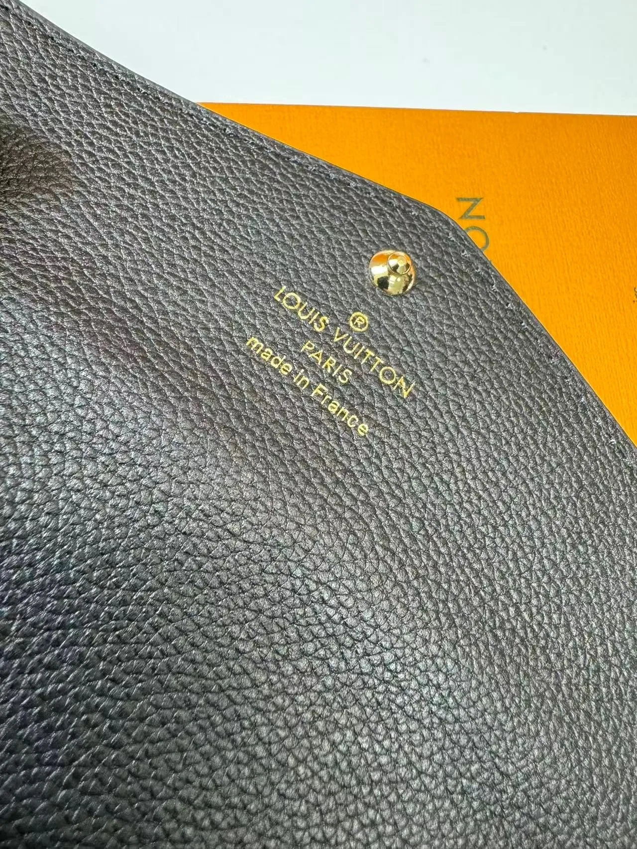 Louis Vuitton Sarah Wallet Black And Beige / - Image 7