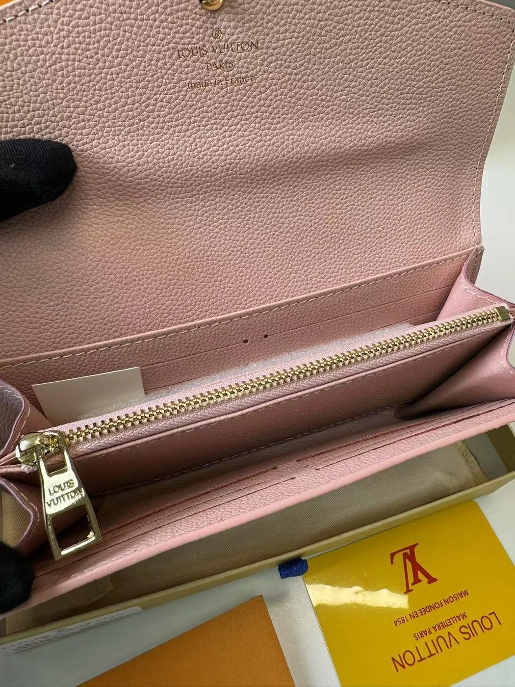 Louis Vuitton Sarah Wallet Combines Monogram Empreinte Rose Ballerine Pink - Image 5