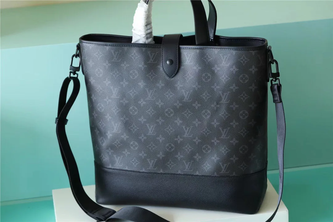 Saumur Tote Monogram Eclipse Black / - Image 2