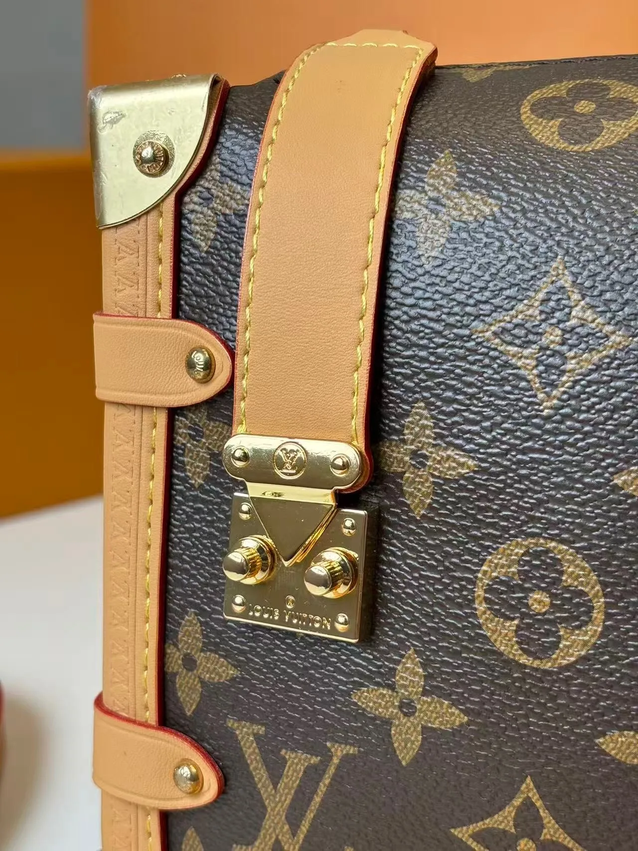 Louis Vuitton Side Trunk MM Shoulder Bag Brown Monogram Canvas Gold Hardware - Image 9