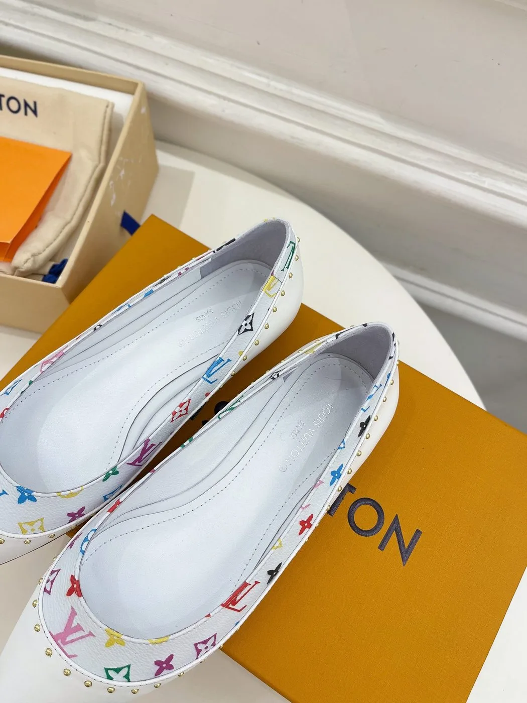 Louis Vuitton Flat Ballerina White - Image 4