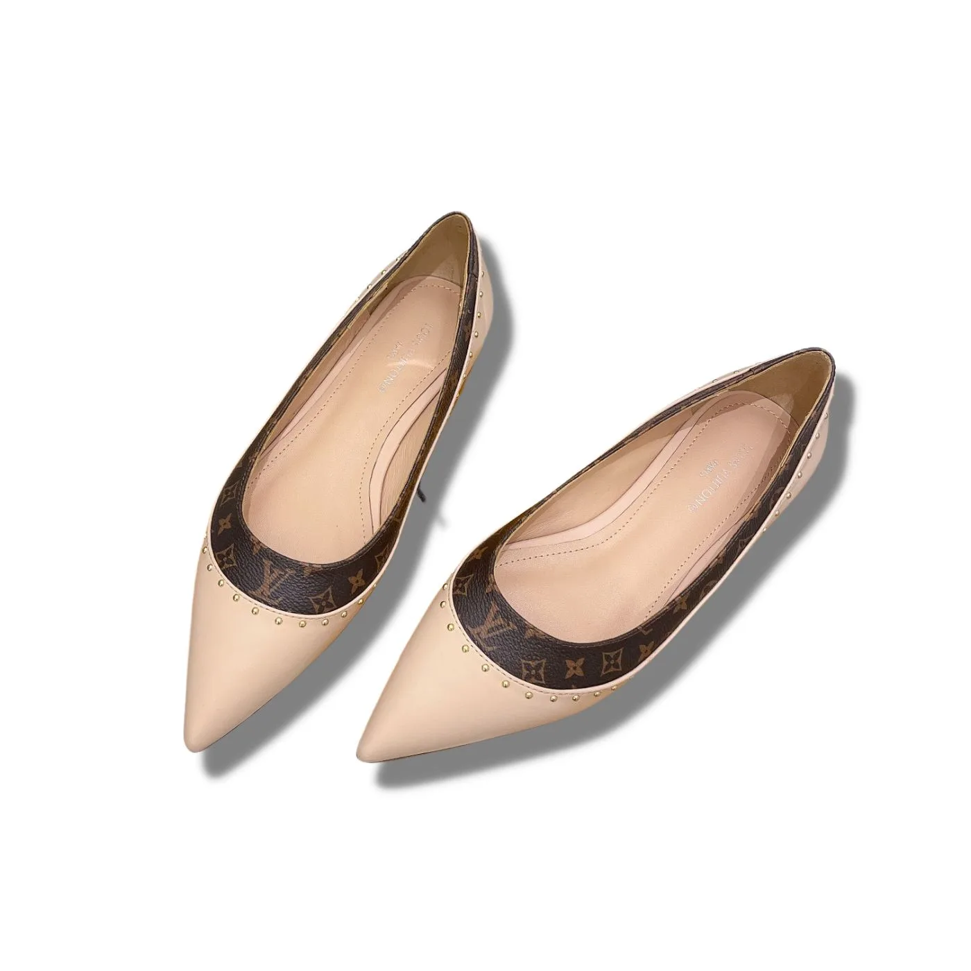 Louis Vuitton Flat
