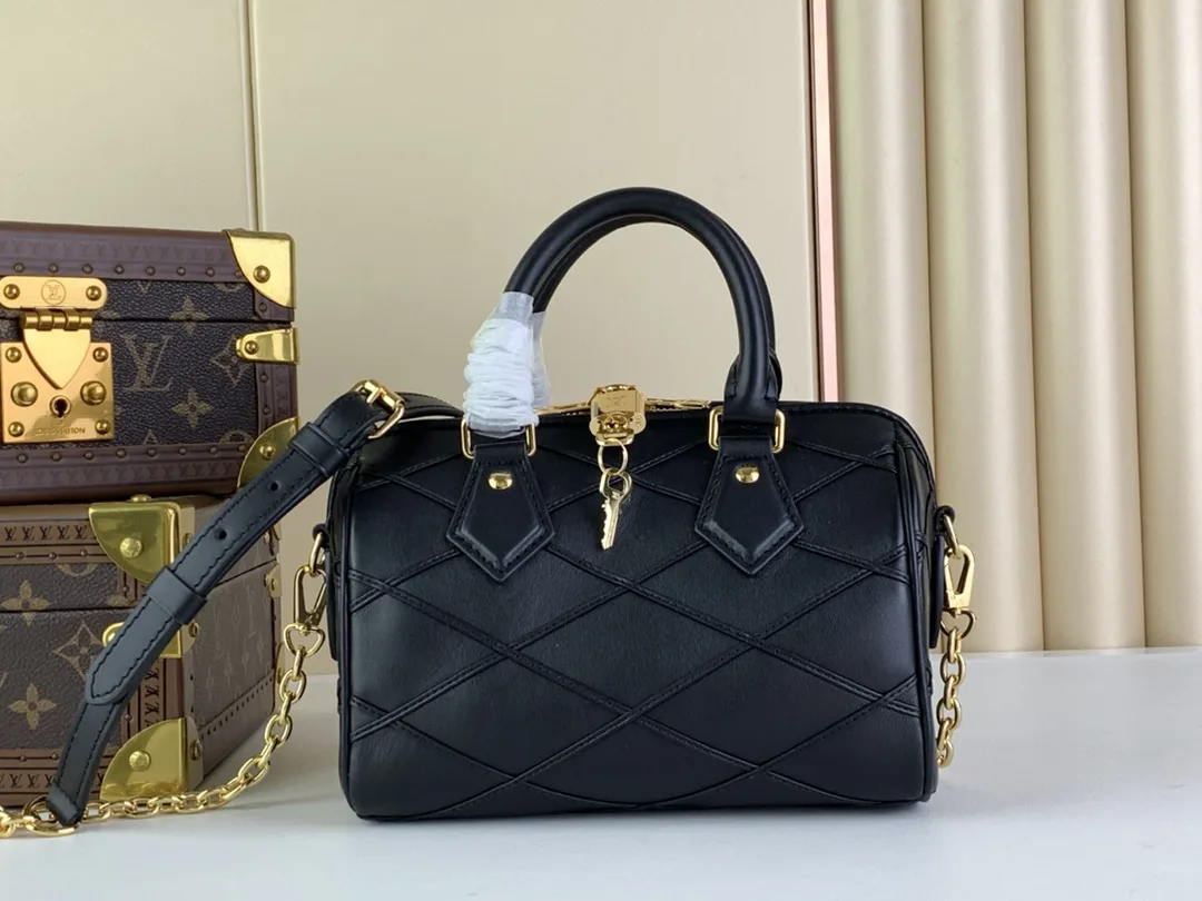 Louis Vuitton Speedy Bandouliere 25 Top Handle Bag / Black Gold Hardware - Image 3