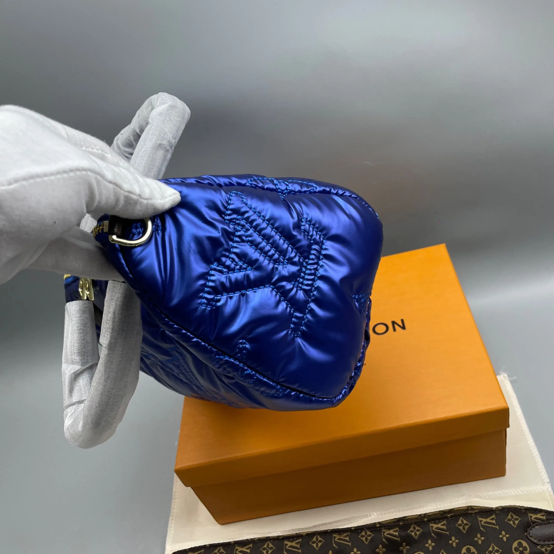Louis Vuitton Speedy Bandoulière 25 Bag Blue 9.8n/ - Image 4