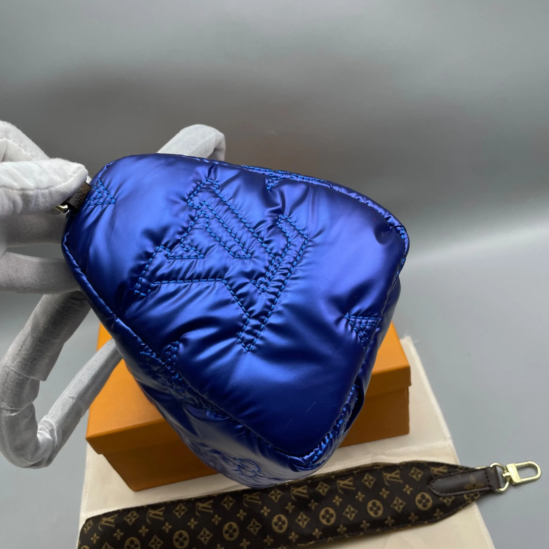 Louis Vuitton Speedy Bandoulière 25 Bag Blue 9.8n/ - Image 5