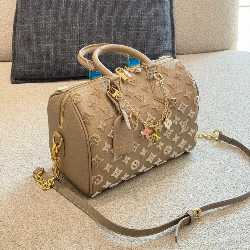 Louis Vuitton Speedy Bandouliere 25 Top Handle Bag / Light Brown - Image 6