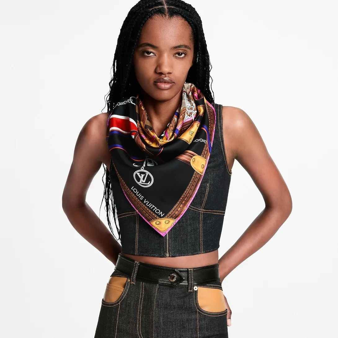 Louis Vuitton Strap And Trunk Square 90 Scarf Black - Image 2