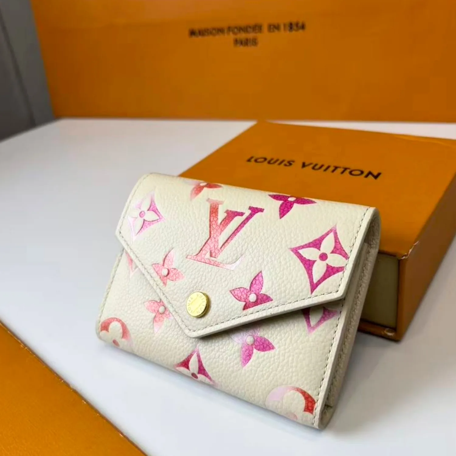 Louis Vuitton Victorine Wallet Cream 4.7 Inches/ - Image 6