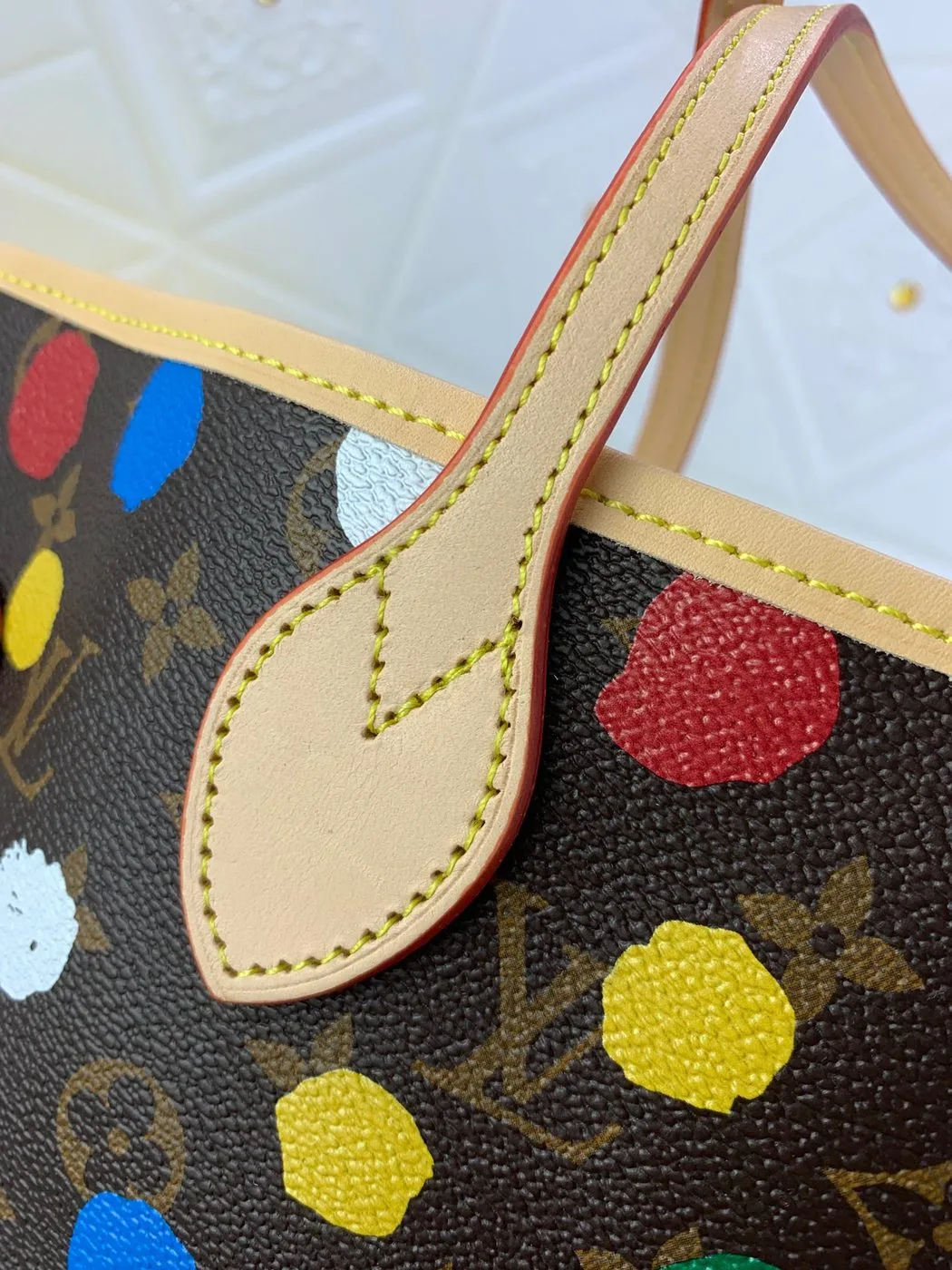 Louis Vuitton LV X YK Neverfull MM / - Image 7