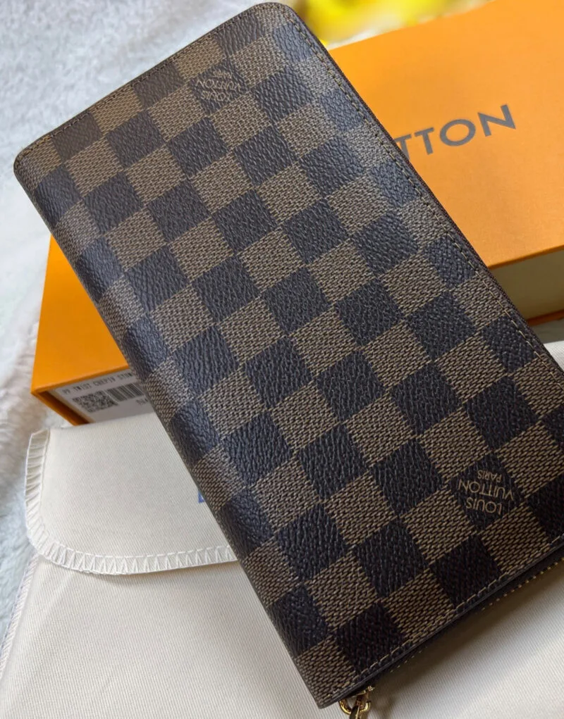 Louis Vuitton Zippy Wallet Canvas Brown - Image 3