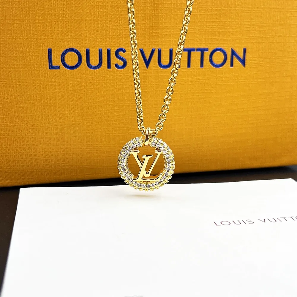 Louis Vuitton Louise By Night Necklace Gold - Image 5