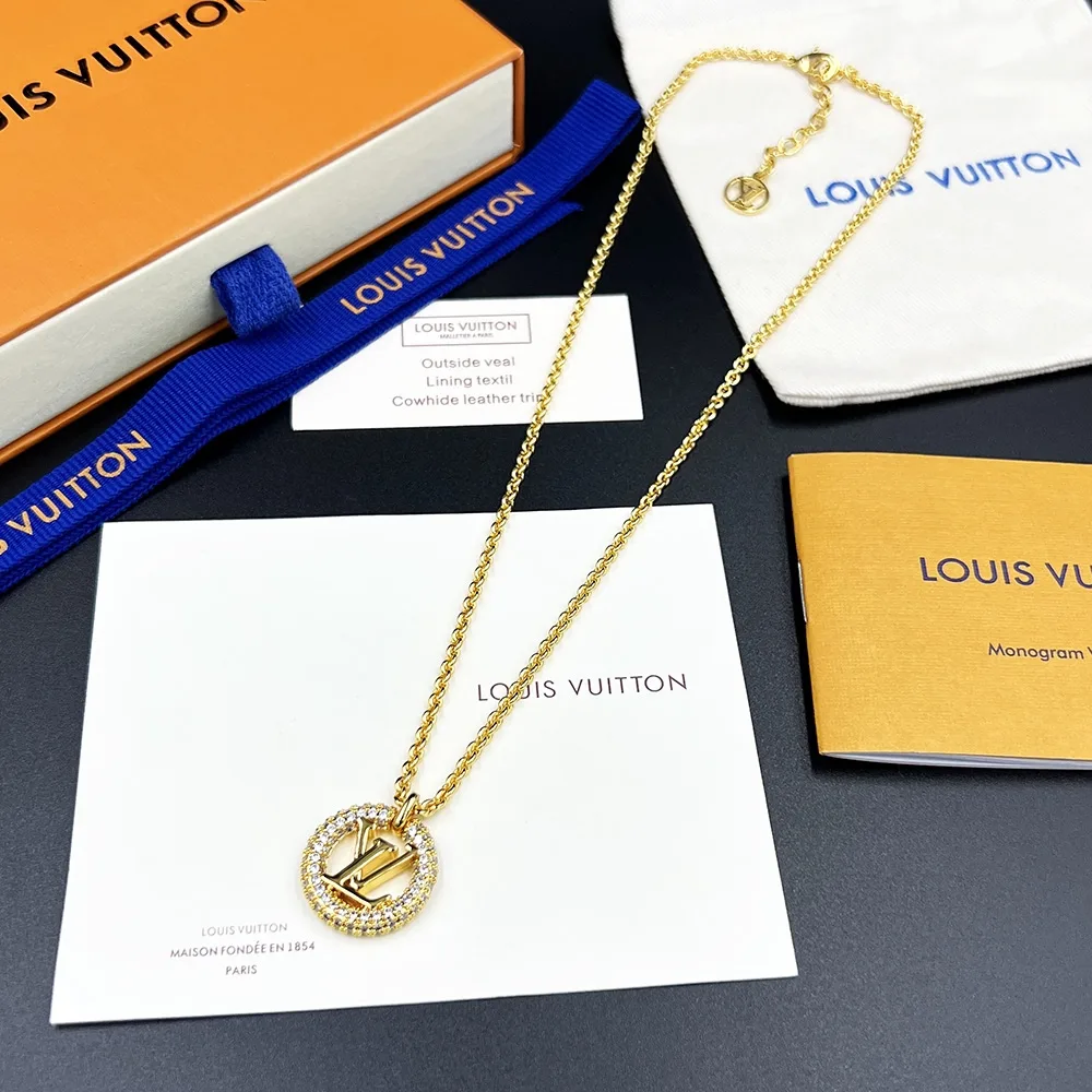 Louis Vuitton Louise By Night Necklace Gold - Image 7