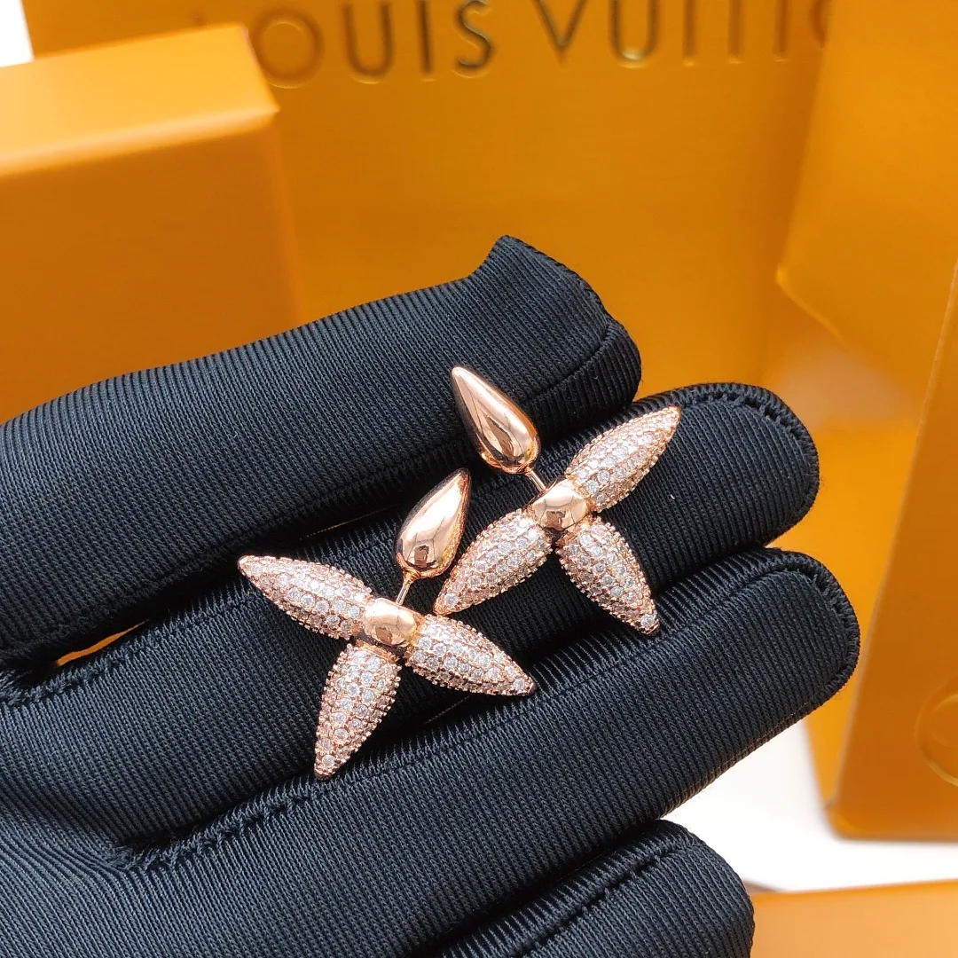 Alternative view of Louis Vuitton Louisette Earrings Gold