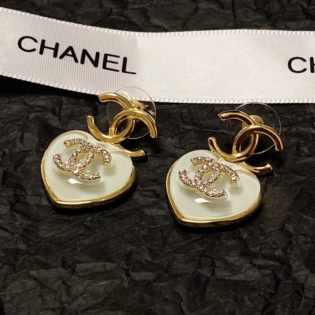 Love Heart Double C Earrings Gold - Image 3